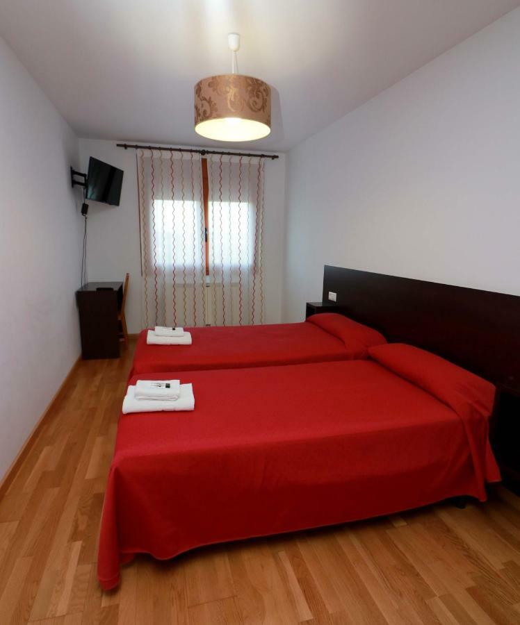 Apartamentos Casas Novas Silleda Eksteriør billede